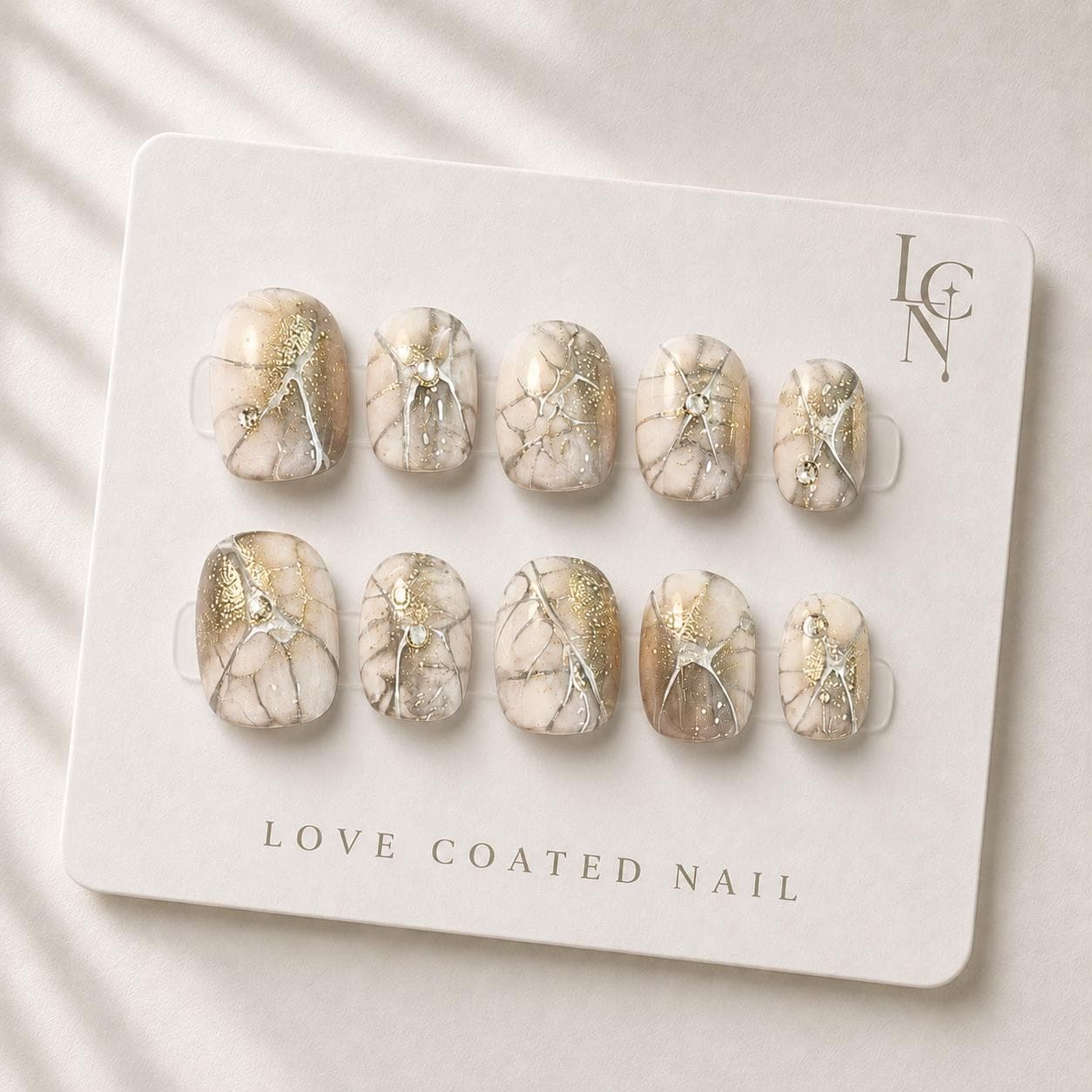 Champagne Marble Press On Nails, Neutral Luxury Nails, Beige Gold Press On Nails, Elegant Everyday Nails, Handmade Nail Set